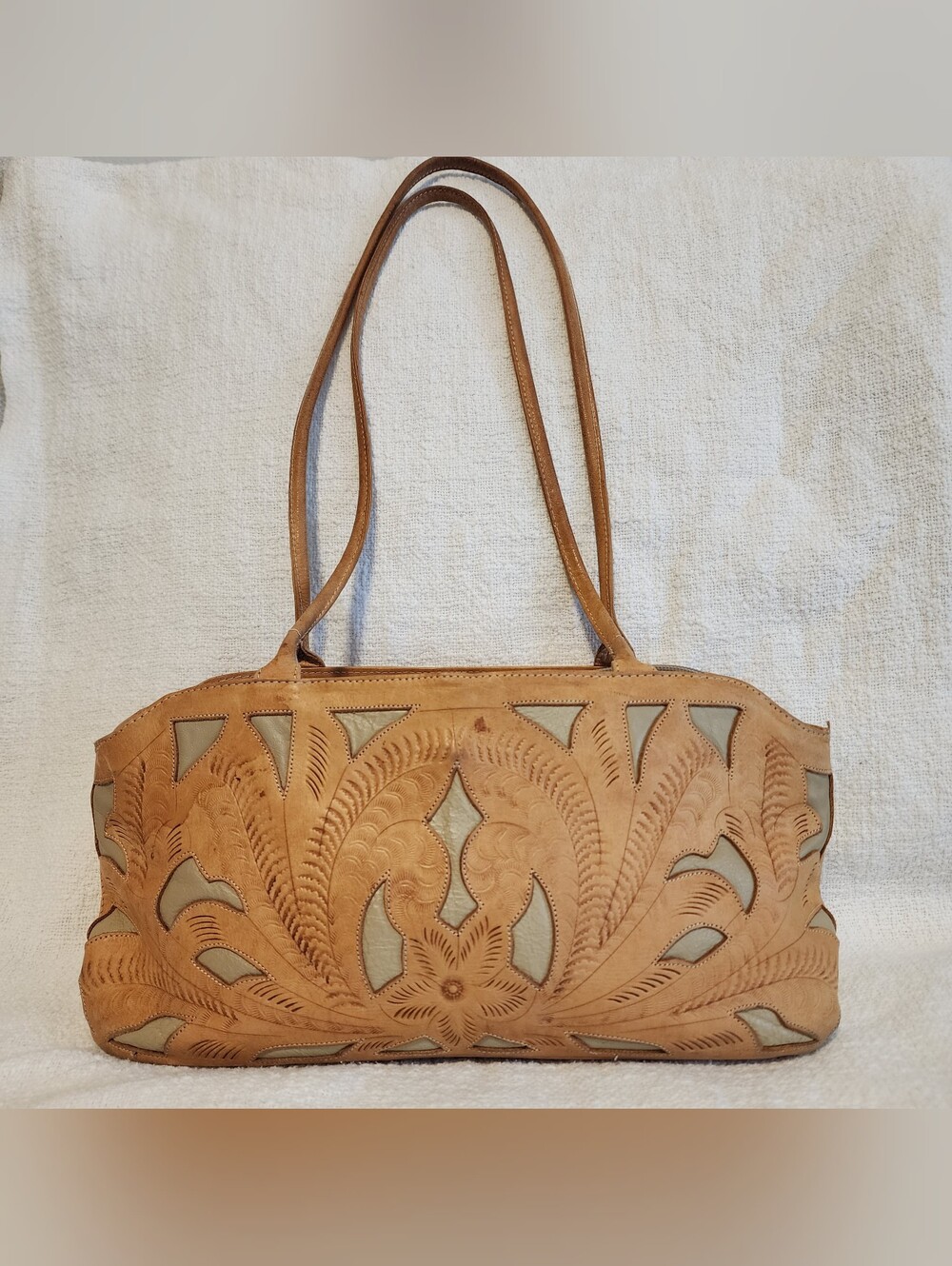 Leaders In Leather Hand Tooled Cutout Leather Purse Bag